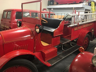 DFD_1919_Fire_Truck.jpg