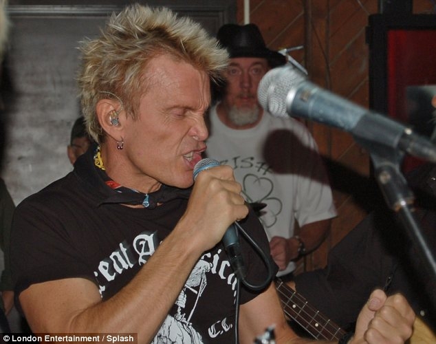 Billy Idol says he's still a punk!