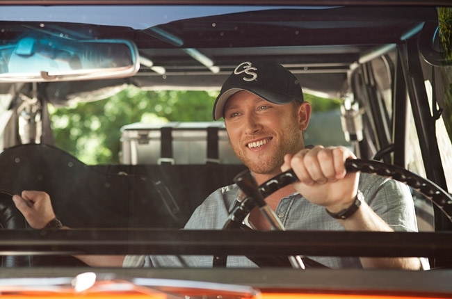 Cole Swindell goes up against Thomas Rhett & Sam Hunt will face off for the Academy of Country Music New Artist of the Year award.