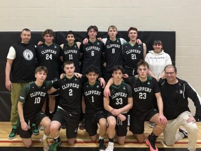 Clippers Varsity Boys Ball To Provincials 